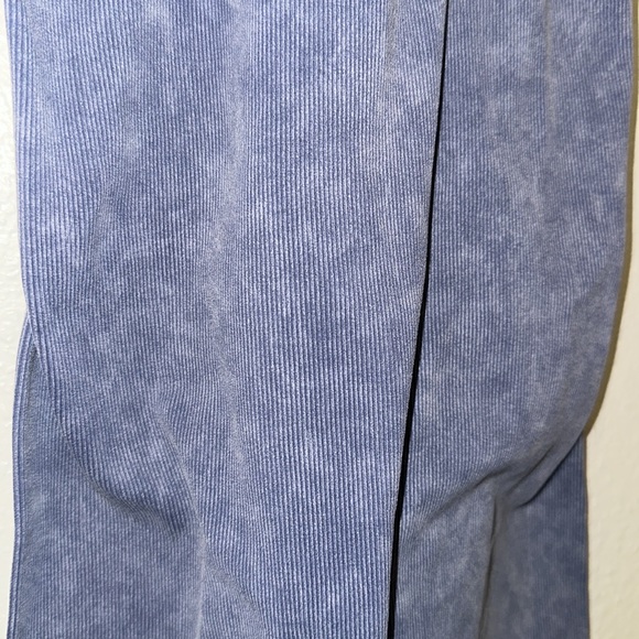 Xsmall Romper - Picture 2 of 7